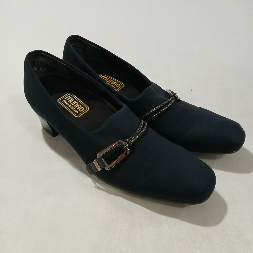 Munro Shoes Womens 8.5 Narrow Cindi Slip On Loafer Heel M207487 Navy Fabric - Picture 13 of 13